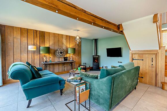 The Timber Barn At Downton Estate