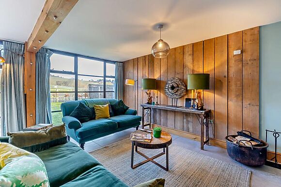 The Timber Barn At Downton Estate