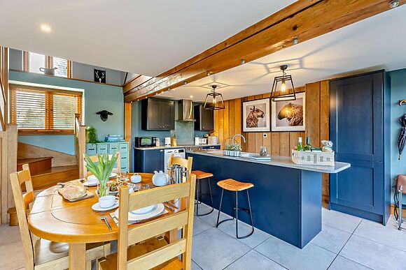 The Timber Barn At Downton Estate