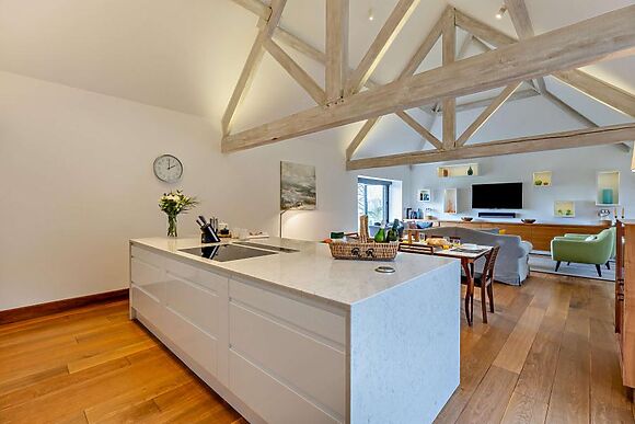 Wassell Barn At Downton Estate