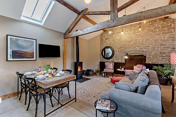 The Cart Shed At Downton Estate