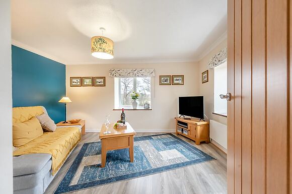 Dyffryn Cledlyn Apartment