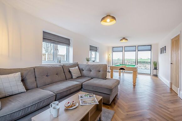 Cedar Lodge Pleasley Vale