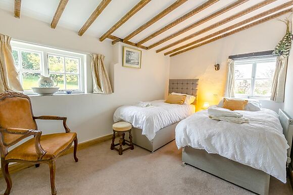 Boundstone Farmhouse