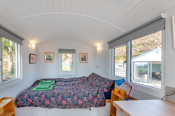 Cuddfan Bach