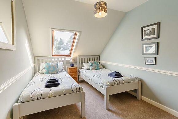 Honey Coach House - Wellstone