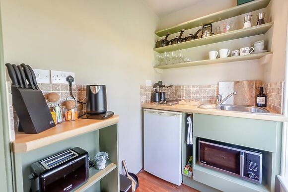 The Cottage Vineyard