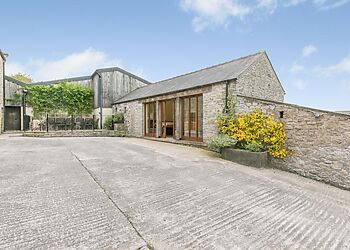 Littonfields Barn