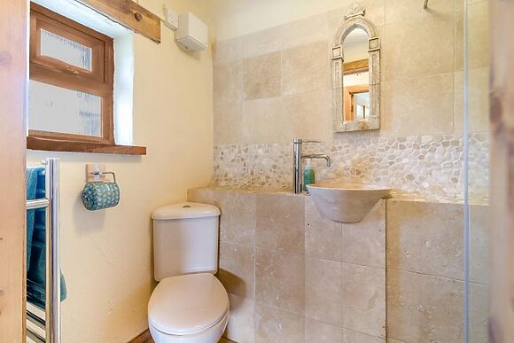 Bwthyn Cerrig Stone Cottage