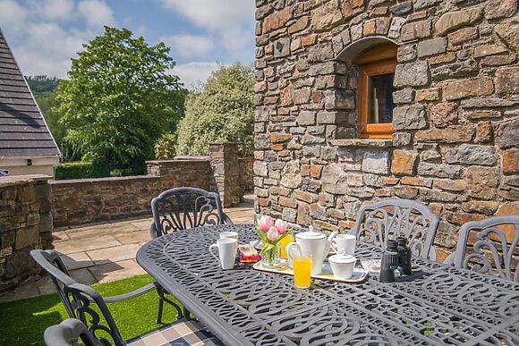 The Old Stable Yr Hen Stabl