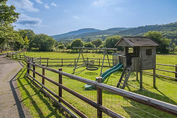 The Old Stable Yr Hen Stabl