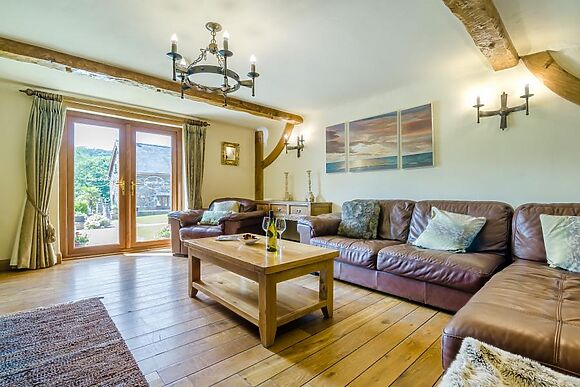 The Old Stable Yr Hen Stabl