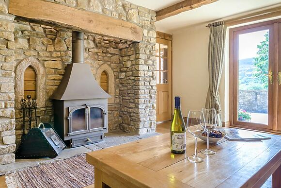 The Old Stable Yr Hen Stabl