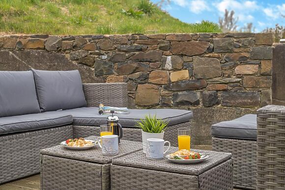 Wild Chive Lodge