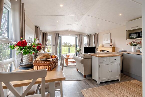 Sandpiper Lodge
