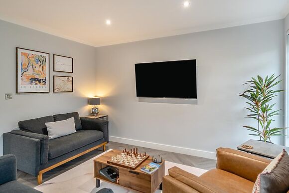 Thistle Blue Cottage