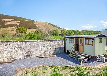 Plas Uchaf Farm Shepherds Hut