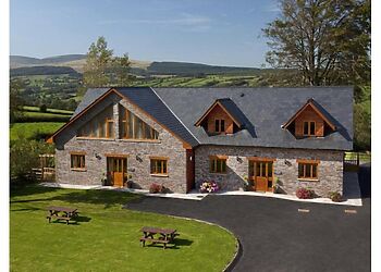 Crai Valley Eco Lodges