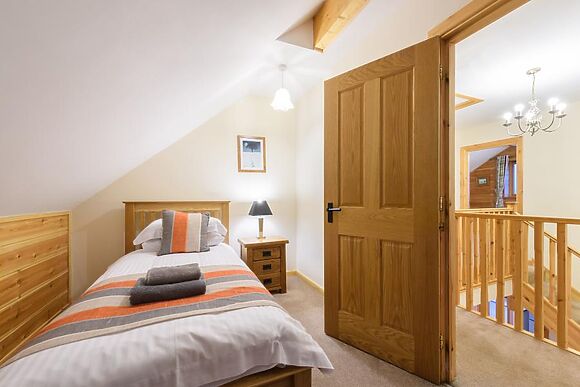 Crai Valley Eco Lodges