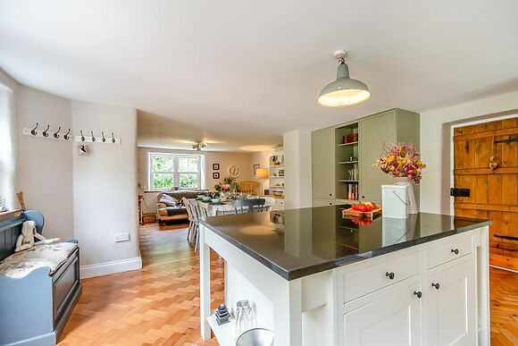 Molleston Back Farmhouse