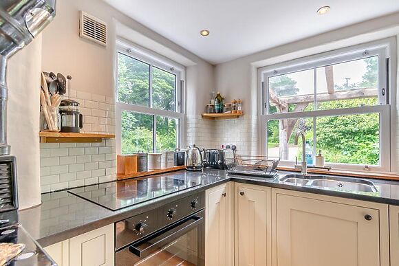 Molleston Back Farmhouse