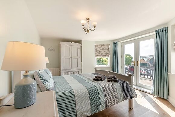 Bryn Y Mor 5 Tenby