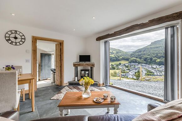 Pen Y Garreg Stabal