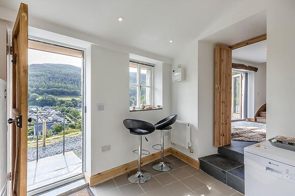 Pen Y Garreg Stabal