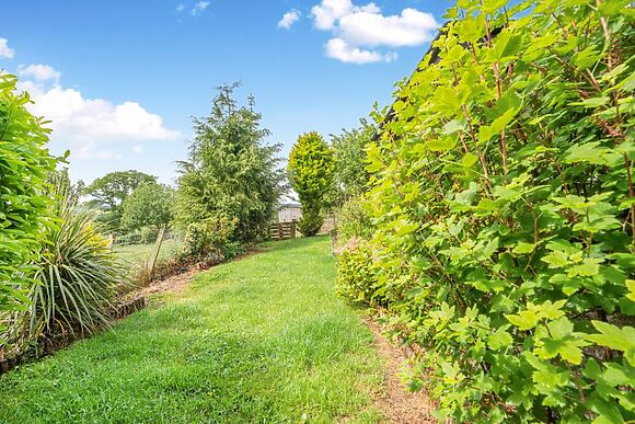 The Cottage At East Meckphen Farm