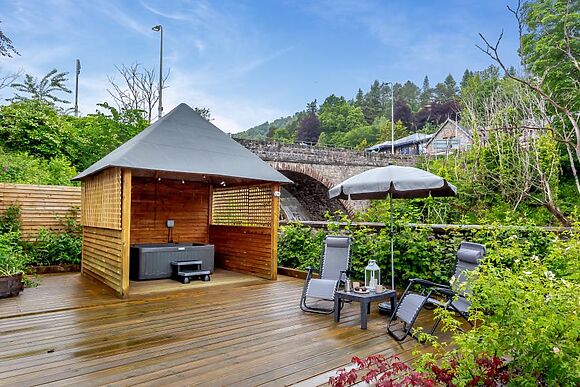 The Retreat At Loch Ness