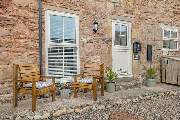 Charlottes At Archway