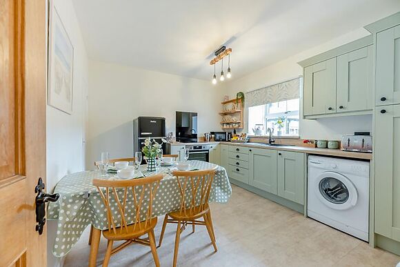 Charlottes At Archway