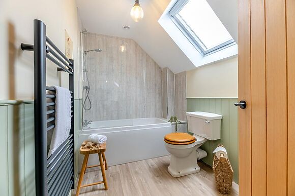 Charlottes At Archway