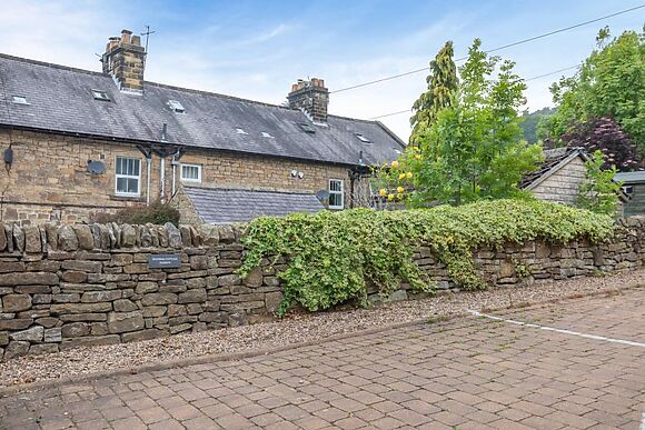 Wisteria Cottage Eyam