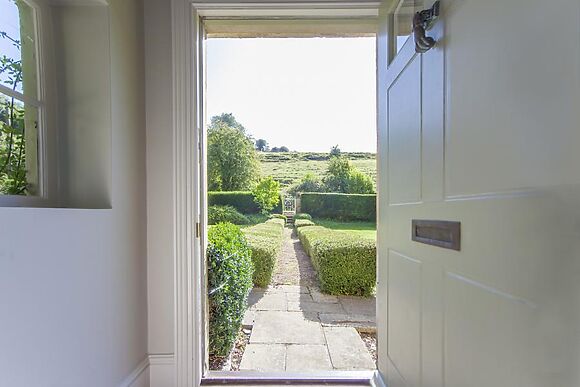 Fortnight Farm Manor
