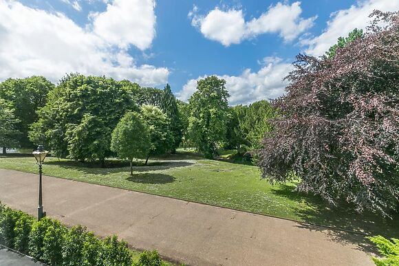 The Pavilion Suite 4