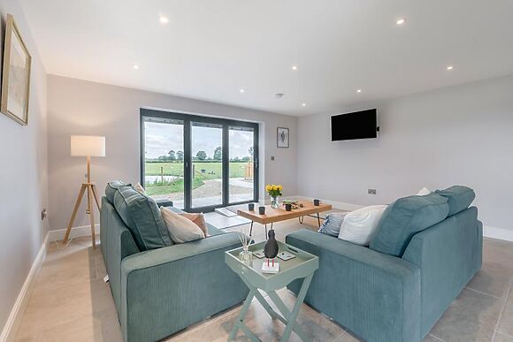 Nuthatch Cottage Pickering