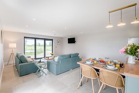 Nuthatch Cottage Pickering