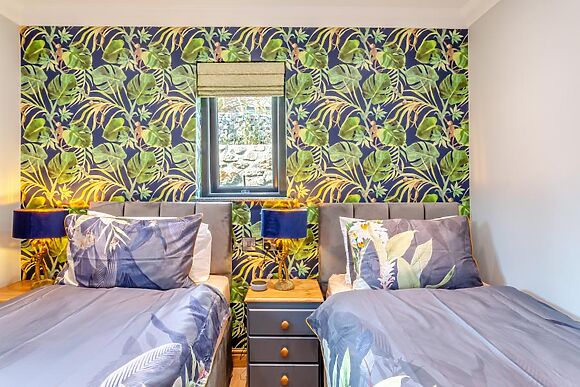 Jurassic Spa Retreat