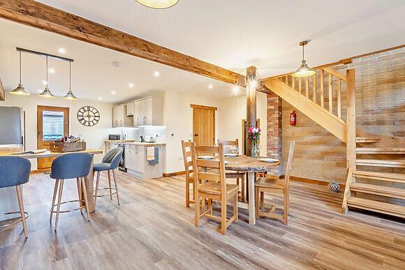 Abbots Barn