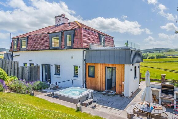 Farmside Retreat