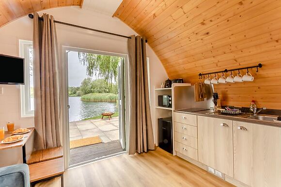 5 Lakeside Hideaway