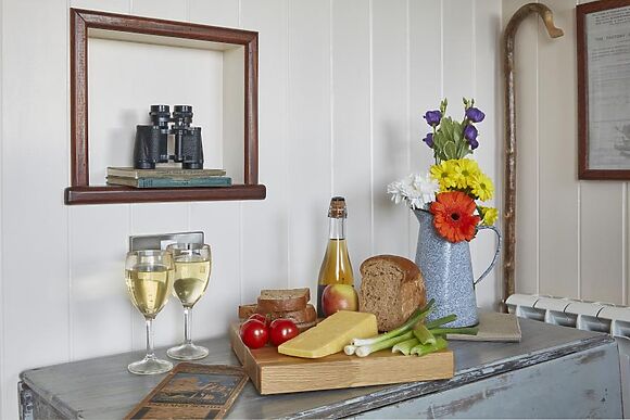 Little Leaf Hideaway