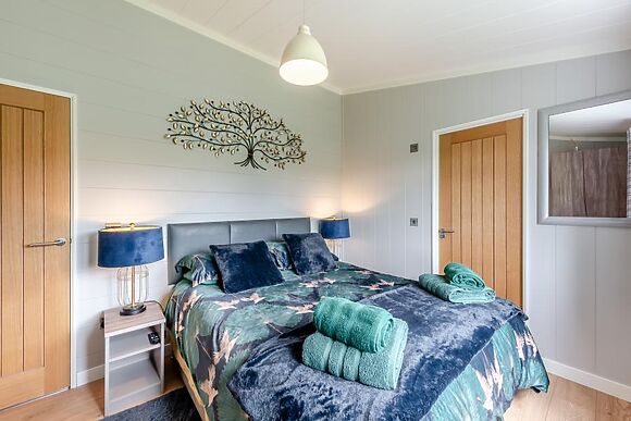 Holly Lodge Pheasant Fields