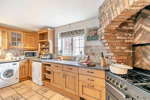 Dovedale Cottage Coningsby