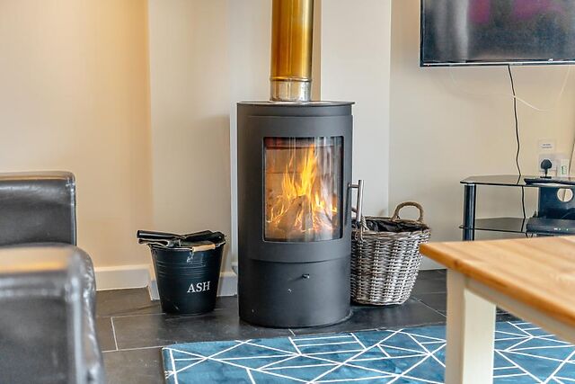 Cottage On The Green Dartmouth