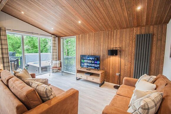 Medlar Lodge