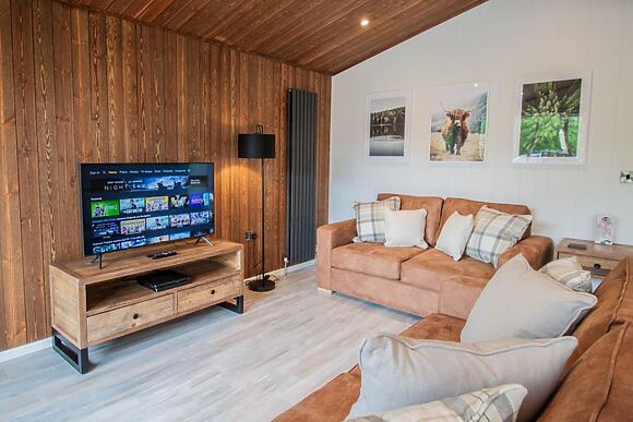 Medlar Lodge