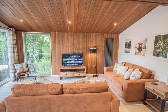 Medlar Lodge