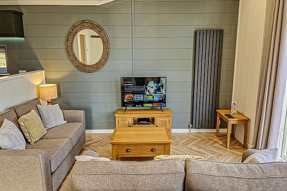 Juniper Lodge